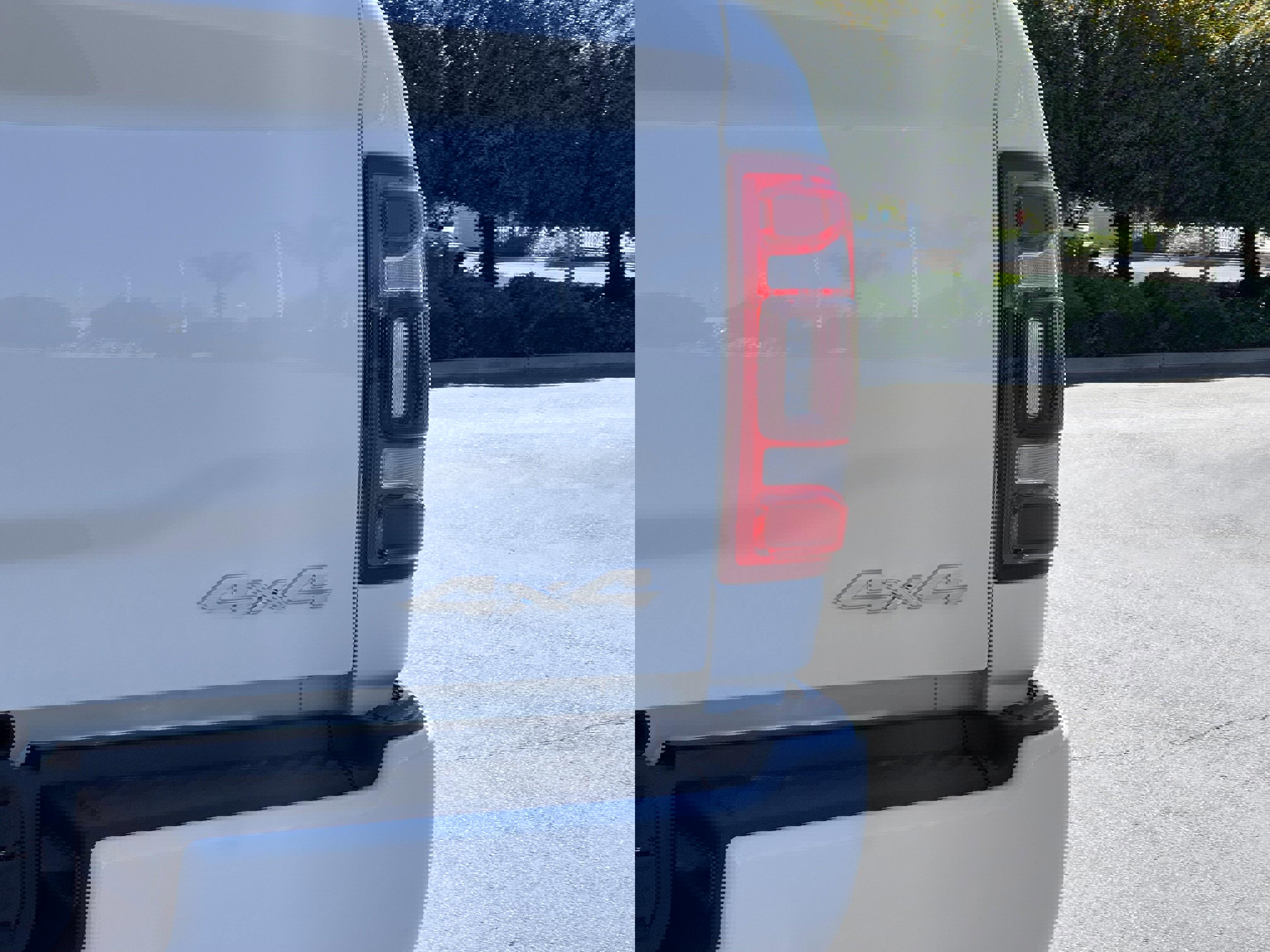 Used 2024 RAM 2500 Laramie w/ Safety Group image 14