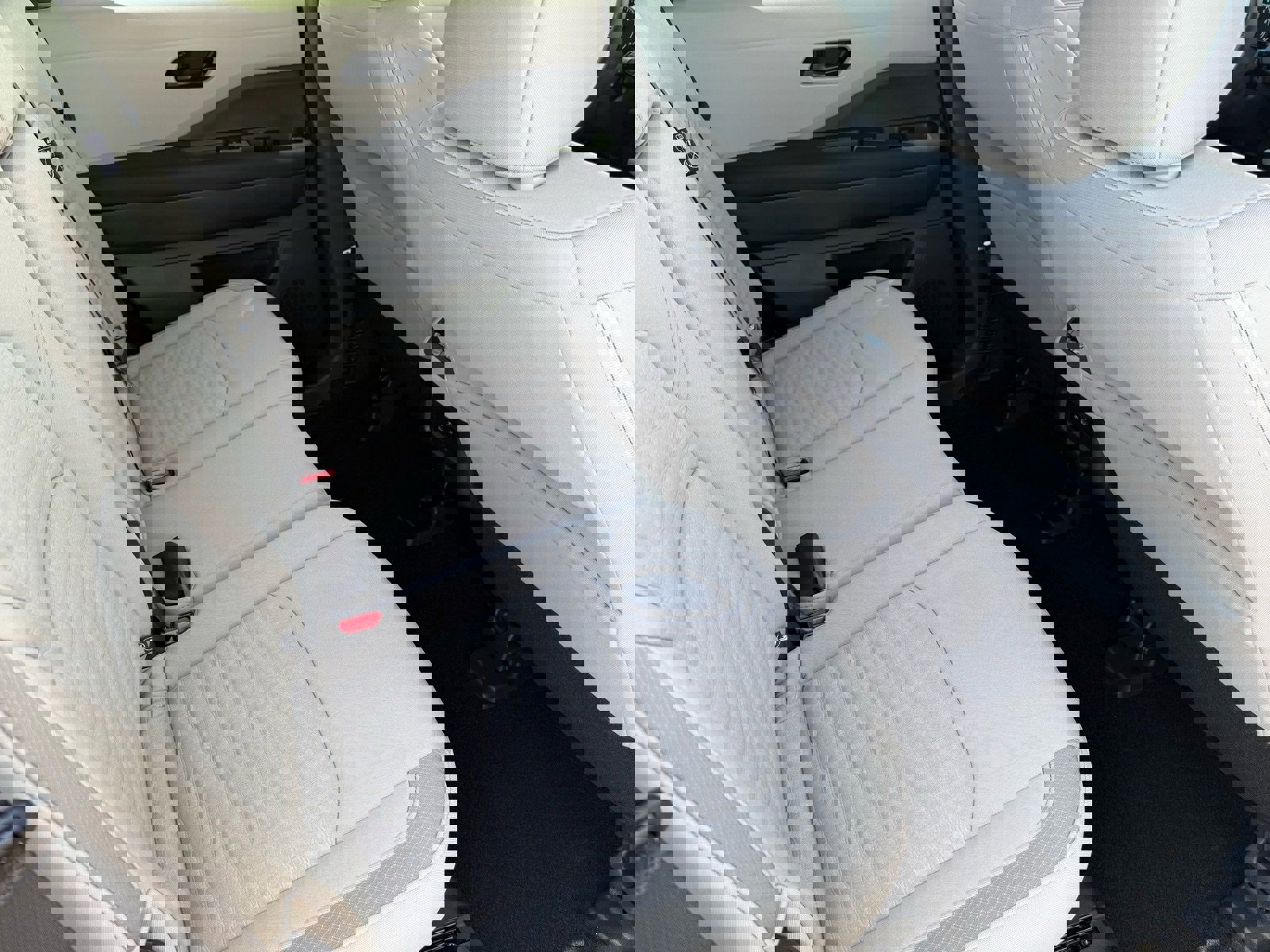 New 2025 Nissan Pathfinder SV image 25