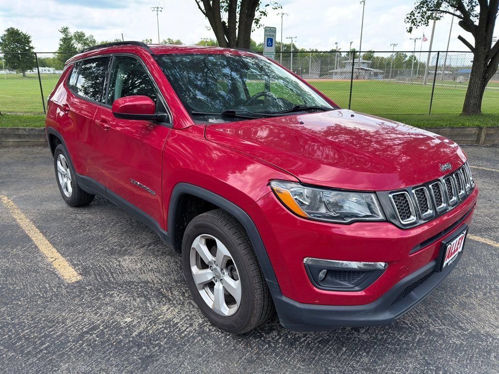Used 2020 Jeep Compass Latitude w/ Cold Weather Group AWD/4WD image 55