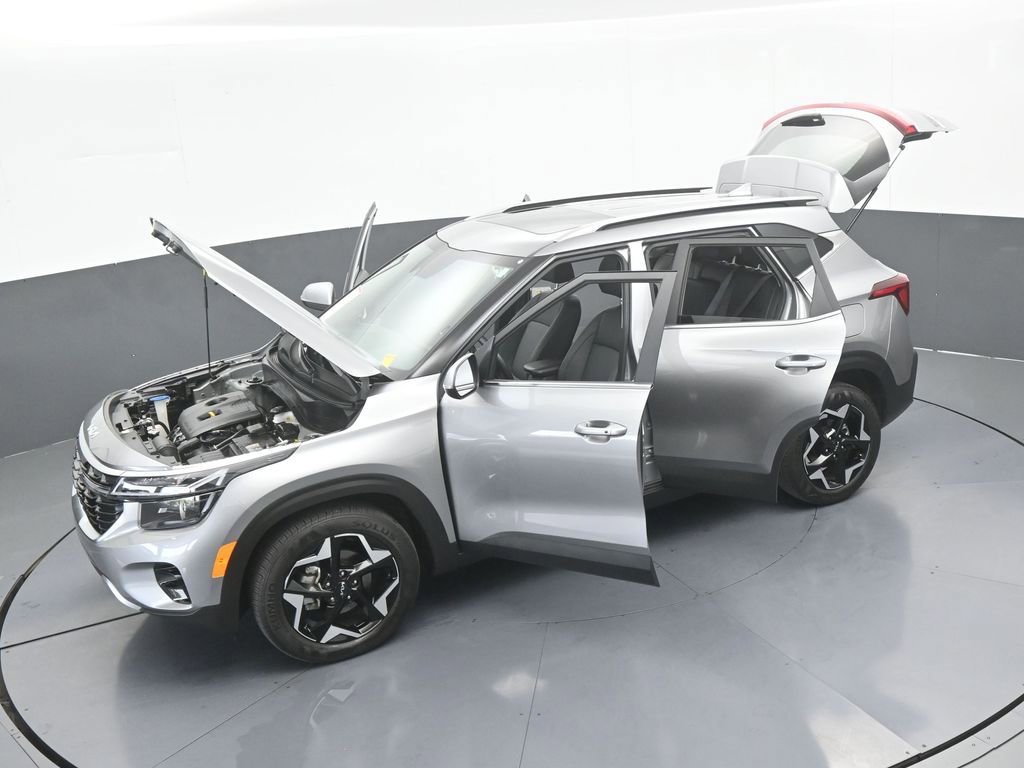 Used 2025 Kia Seltos EX w/ EX Sunroof Package FWD image 61