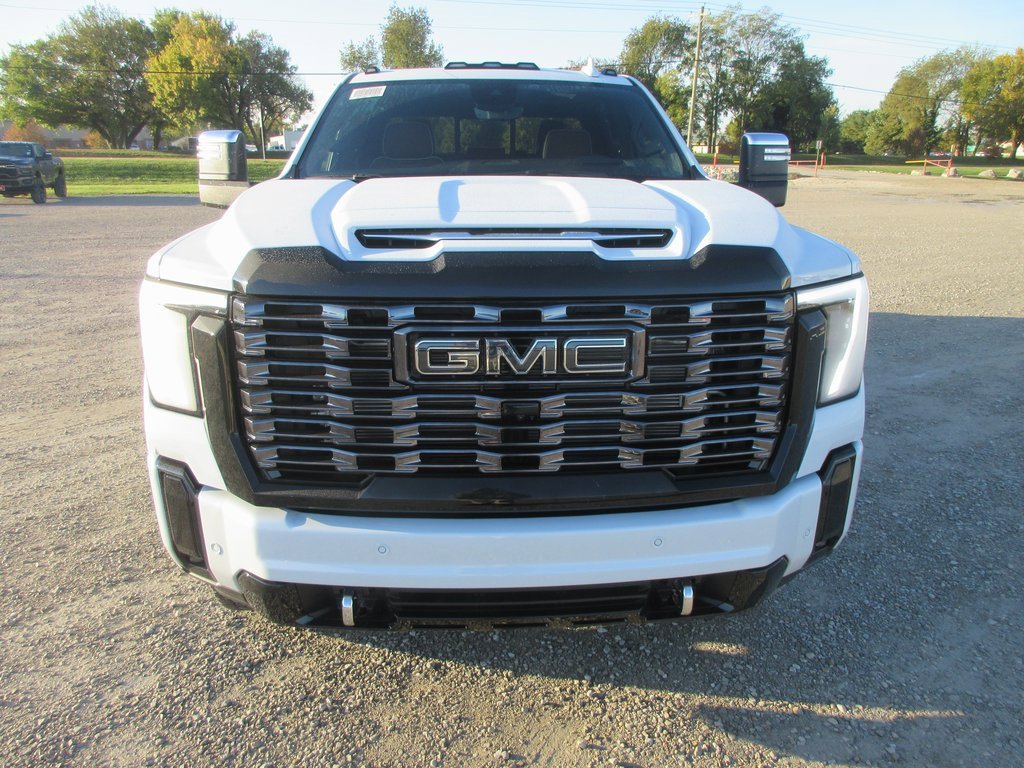 New 2026 GMC Sierra 3500 Denali Ultimate image 11