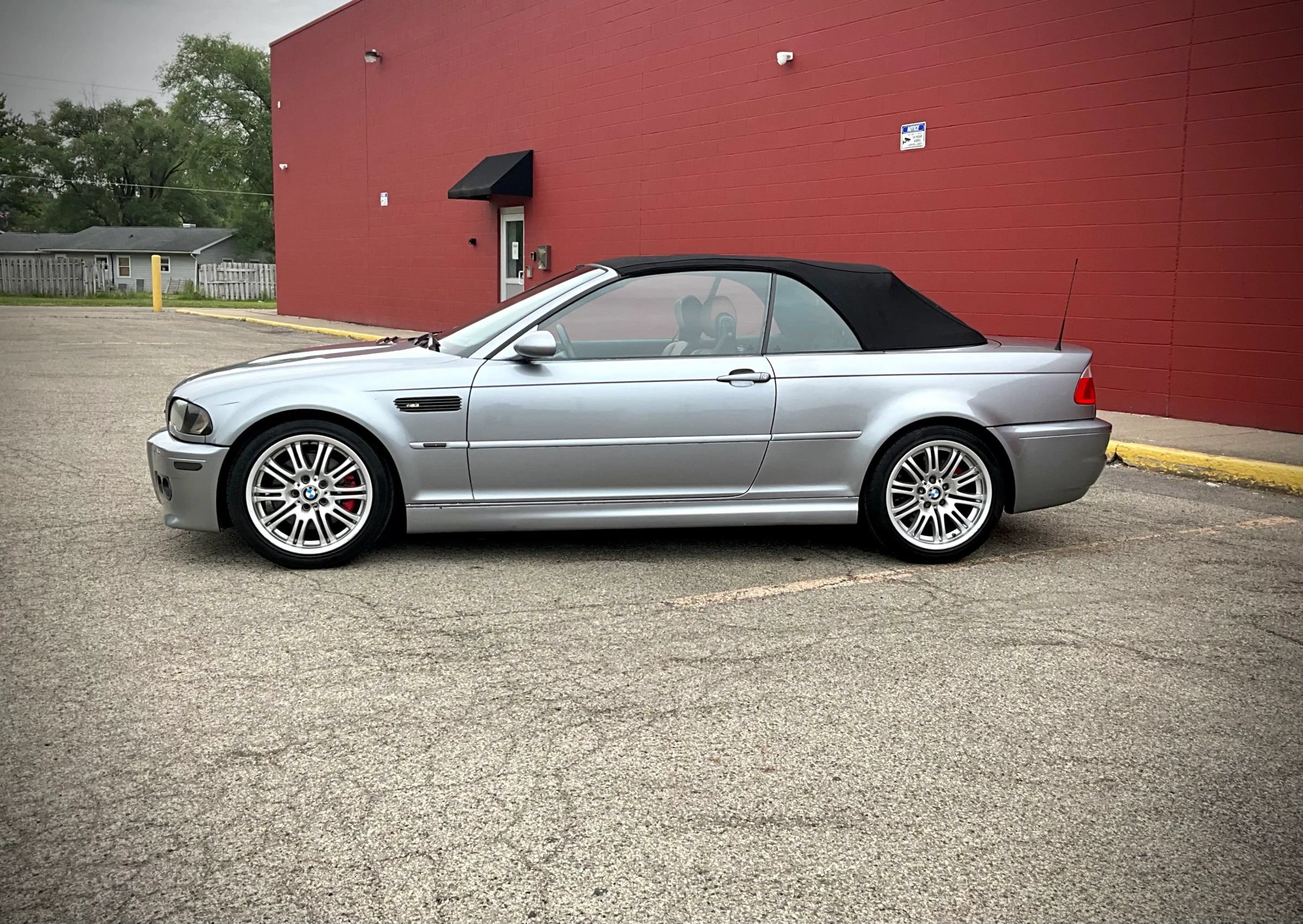 Used 2005 BMW M3 Convertible RWD image 4
