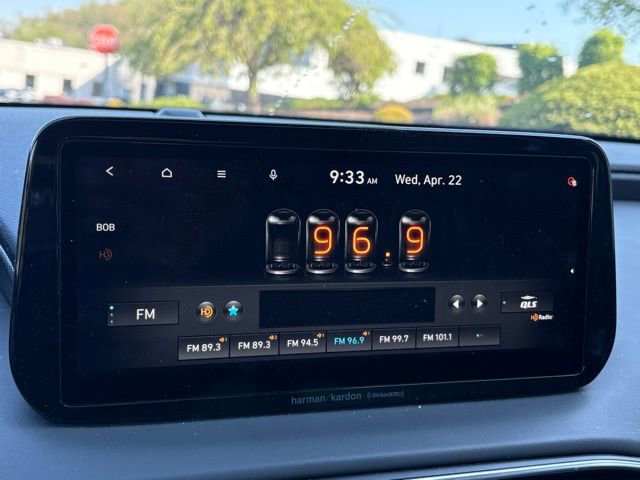 Used 2021 Hyundai Santa Fe Limited w/ Cargo Package AWD/4WD image 18