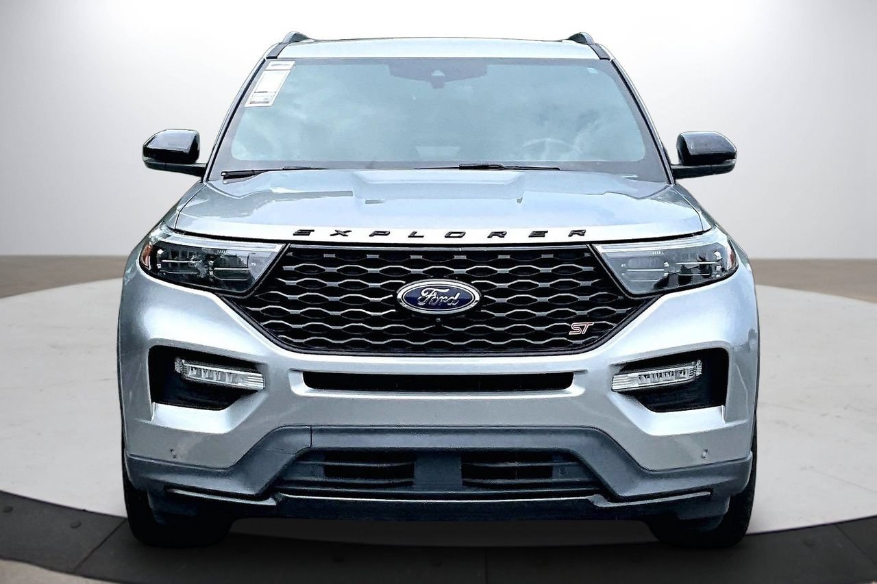 Used 2021 Ford Explorer ST w/ Equipment Group 401A AWD/4WD image 3