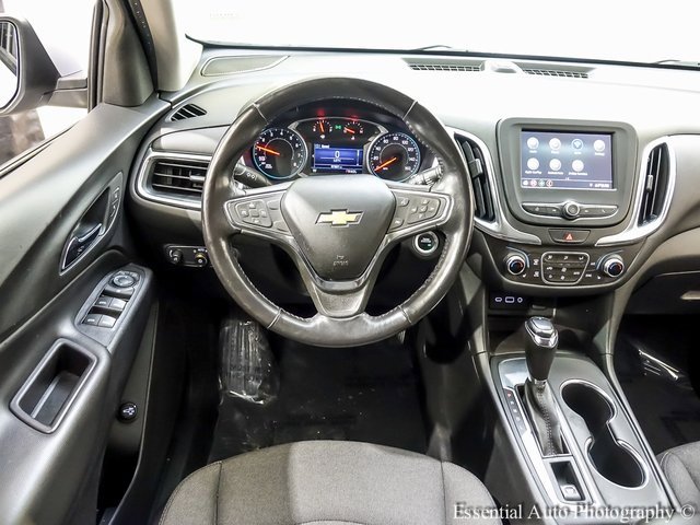 Used 2019 Chevrolet Equinox LT image 2