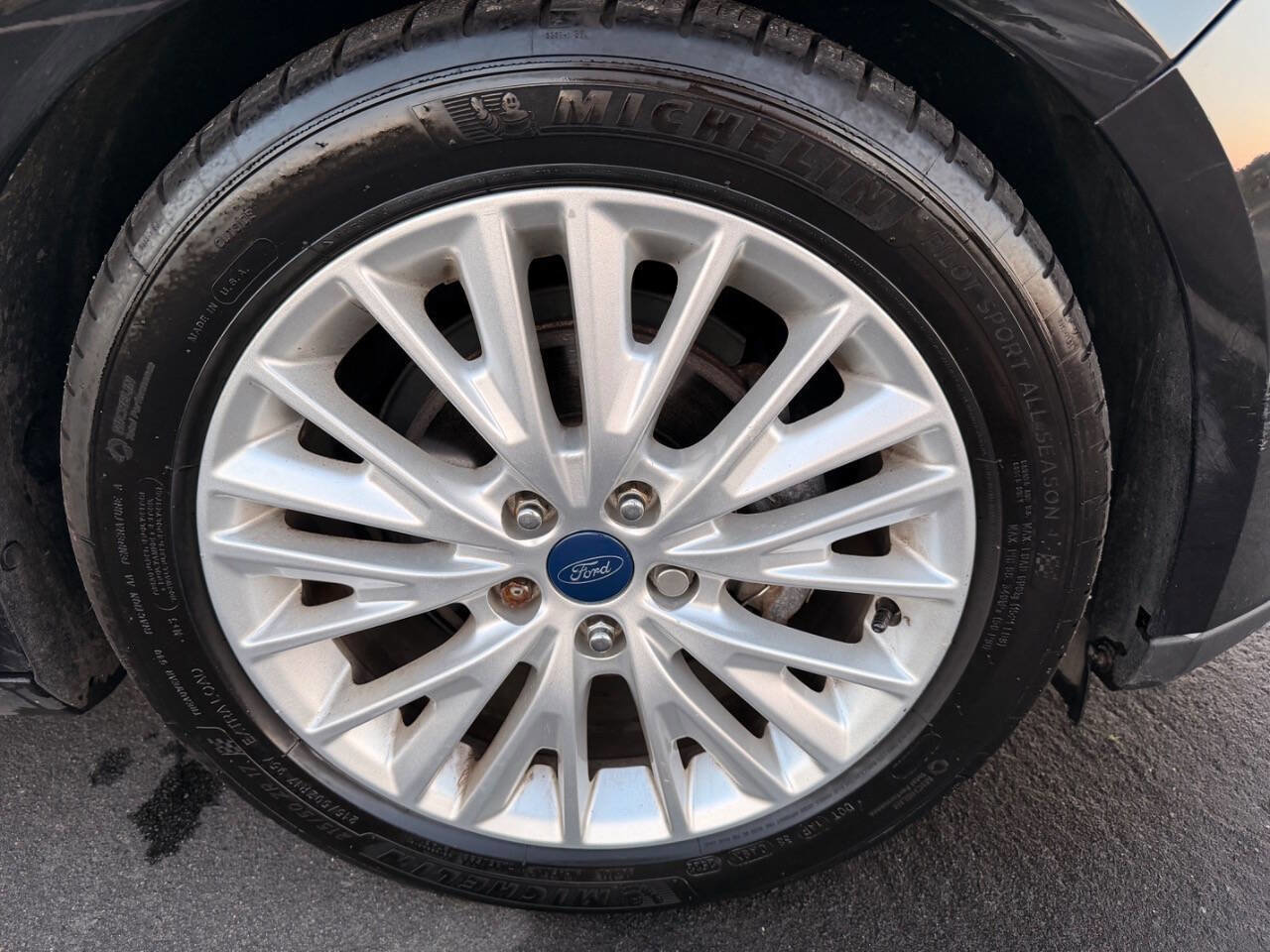Used 2017 Ford Focus Titanium image 46