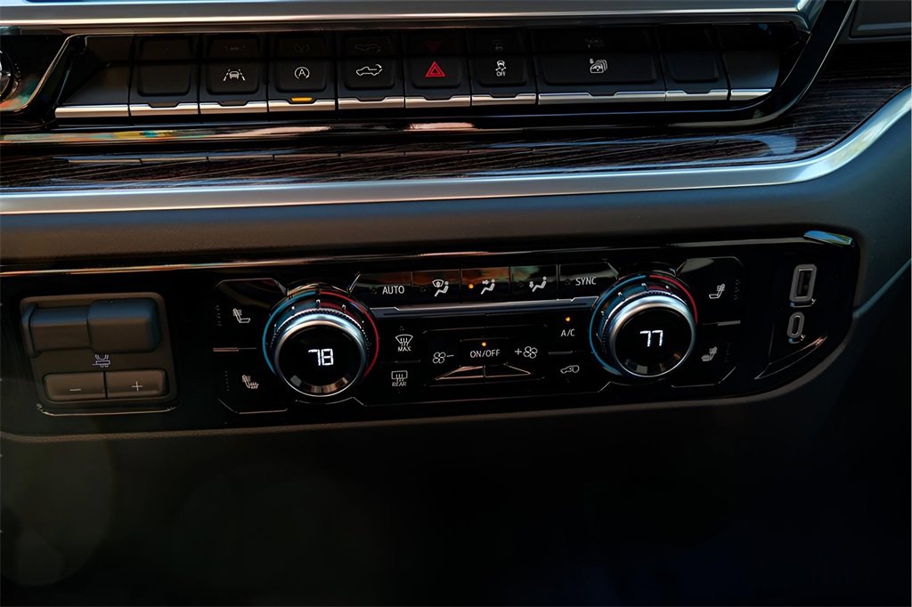 New 2026 GMC Sierra 1500 Elevation image 13