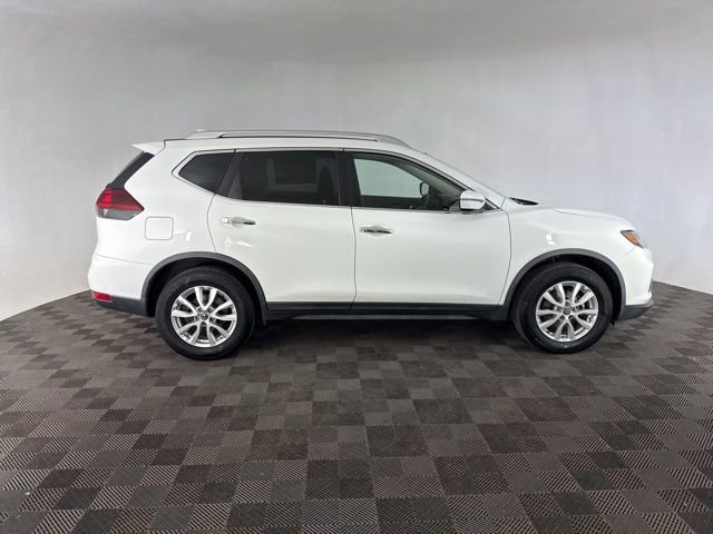 Used 2019 Nissan Rogue SV image 5
