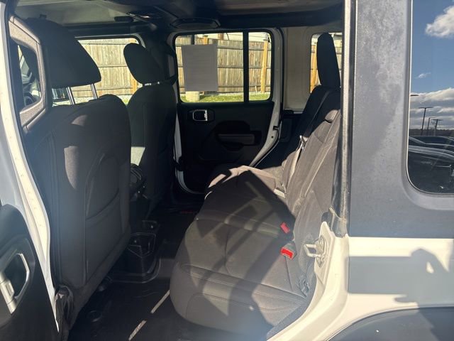 Used 2018 Jeep Wrangler Unlimited Sport S AWD/4WD image 12