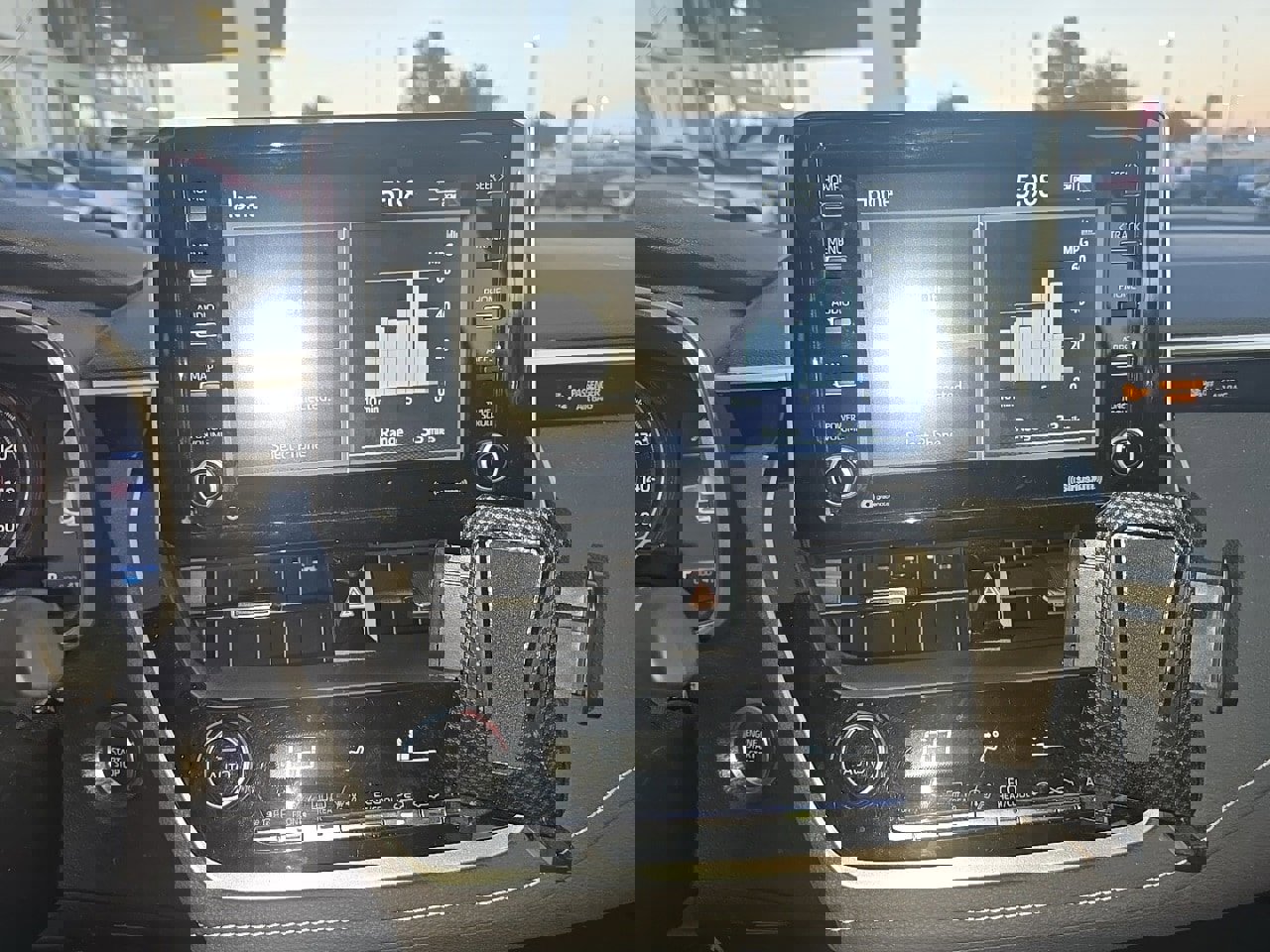 Used 2022 Toyota Corolla Hatchback image 11