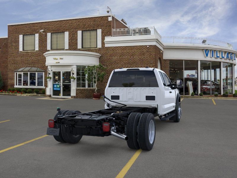 New 2026 Ford F550 4x4 SuperCab Super Duty w/ XLT Value Package image 8