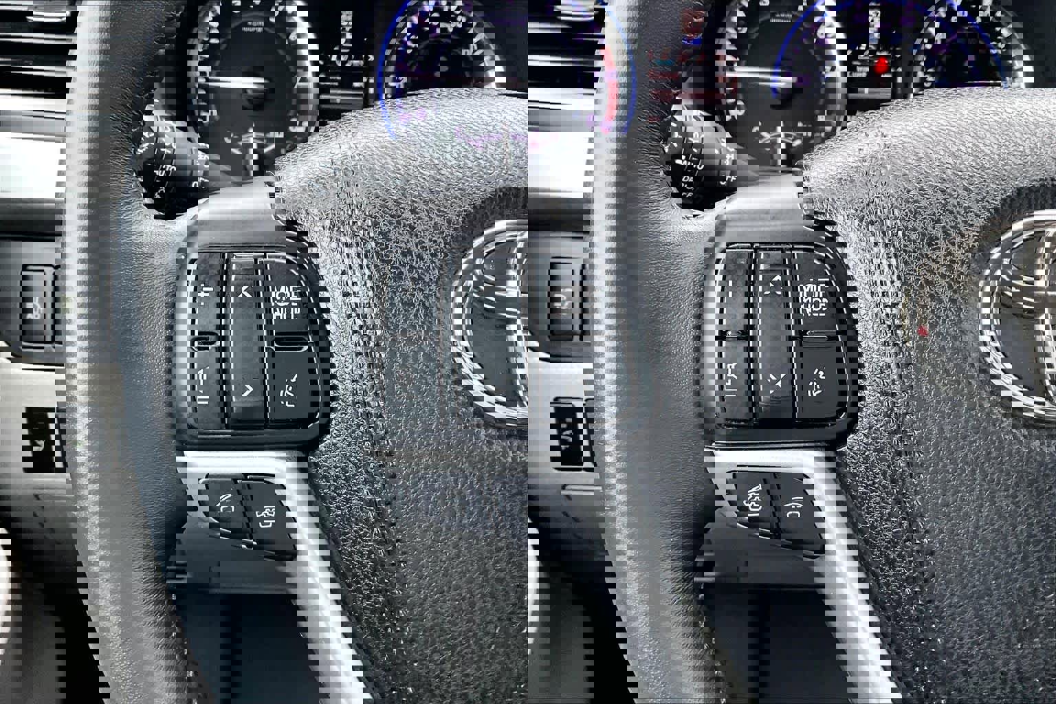 Certified 2016 Toyota Highlander Limited Platinum image 23