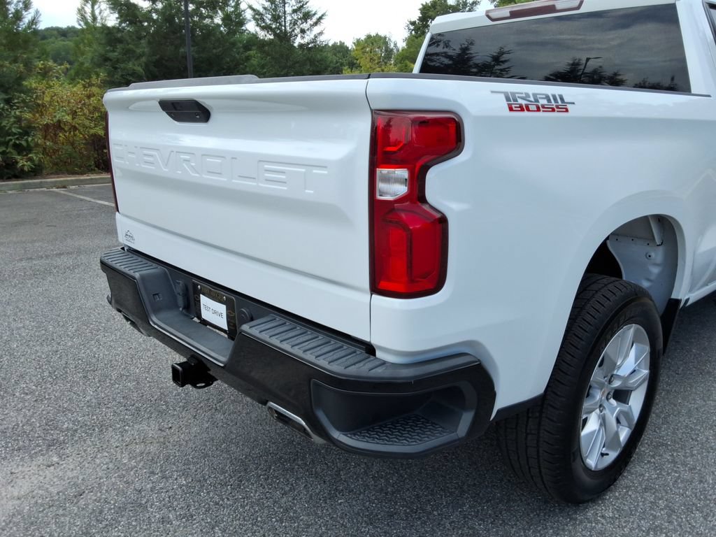 Certified 2021 Chevrolet Silverado 1500 Custom Trail Boss AWD/4WD image 15