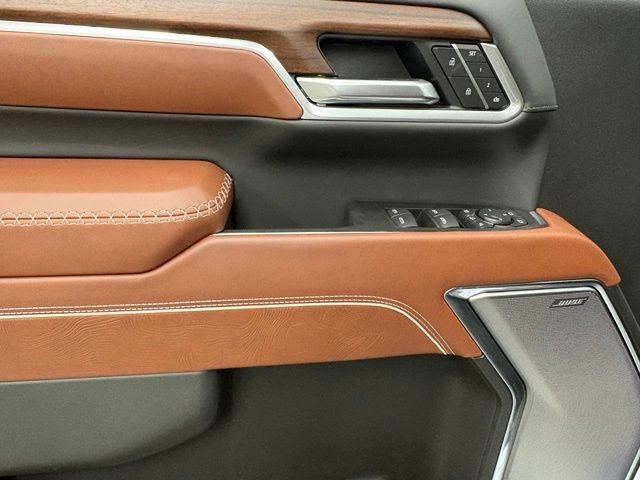 New 2026 GMC Sierra 2500 Denali Ultimate AWD/4WD image 14