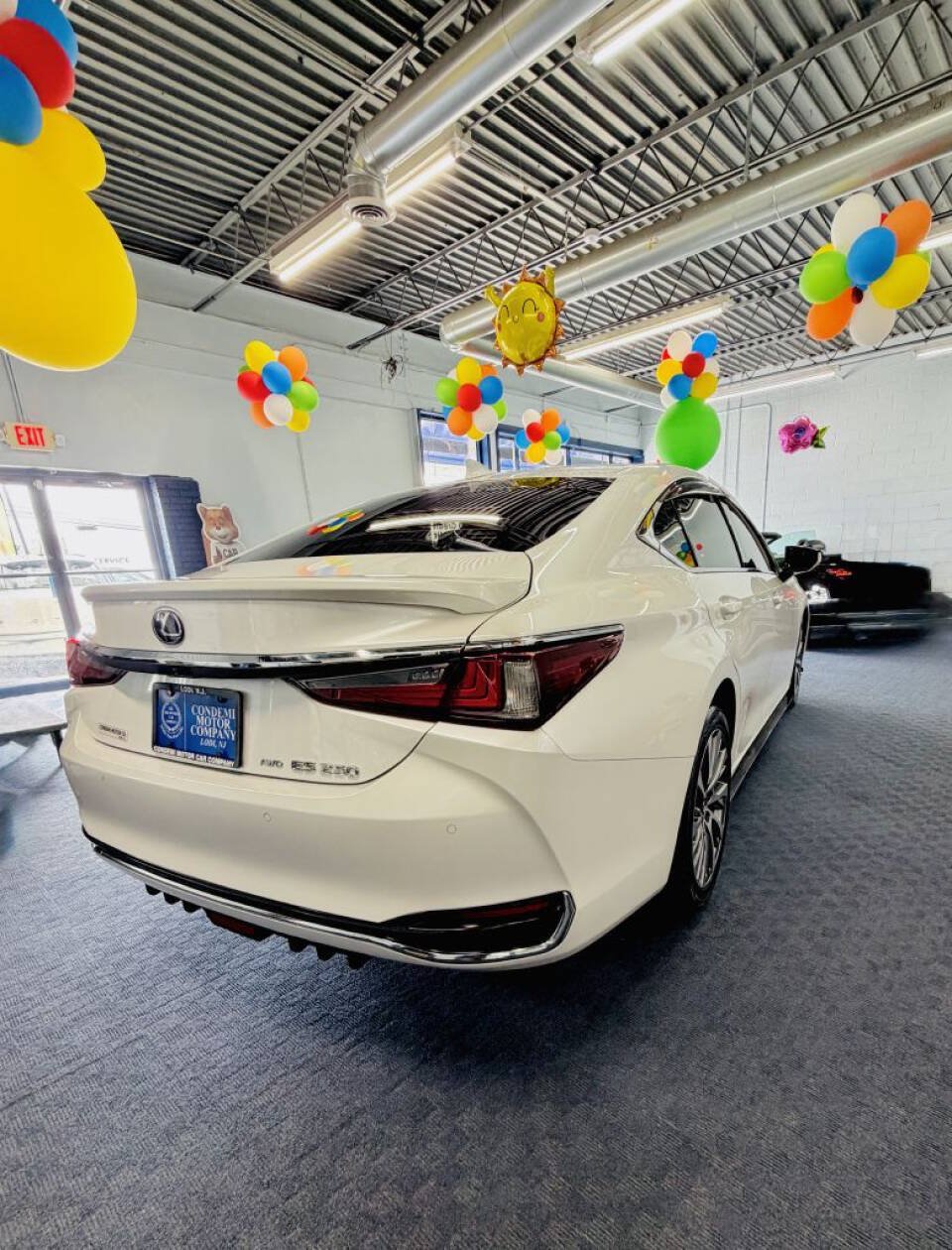 Used 2021 Lexus ES 250 w/ Premium Package AWD/4WD image 7