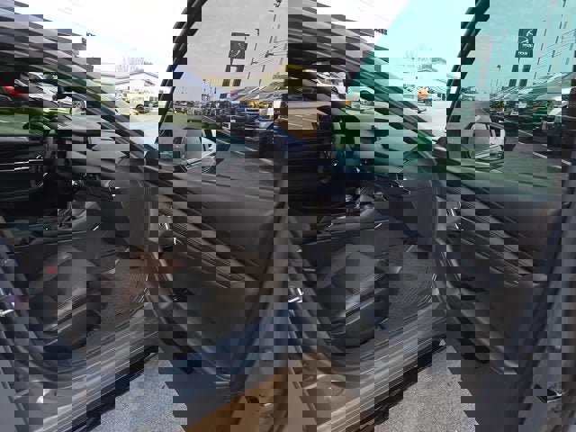 Certified 2025 MAZDA MAZDA3 Hatchback w/ Appearance Package image 14