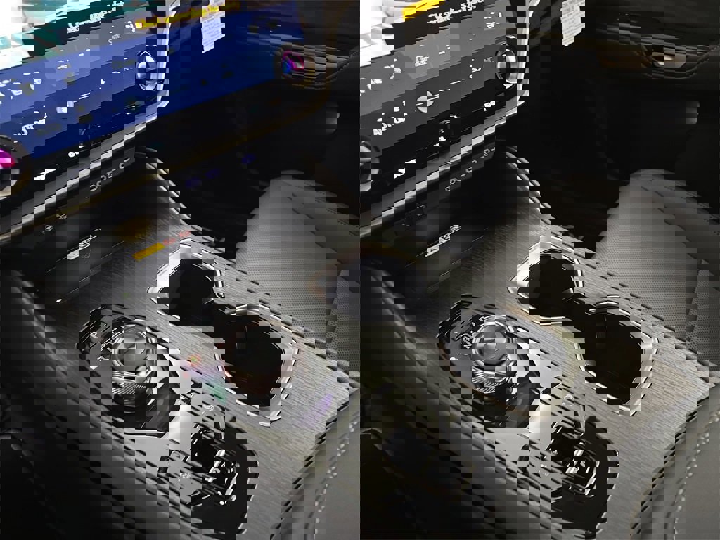 New 2026 Lexus RZ 450e AWD image 25