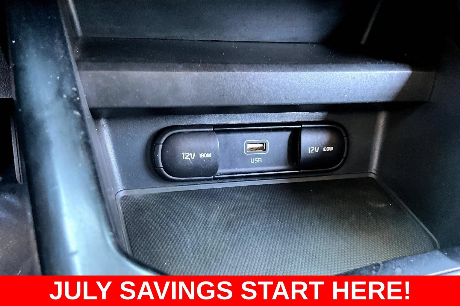 Used 2023 Kia Soul LX w/ LX Technology Package FWD image 18