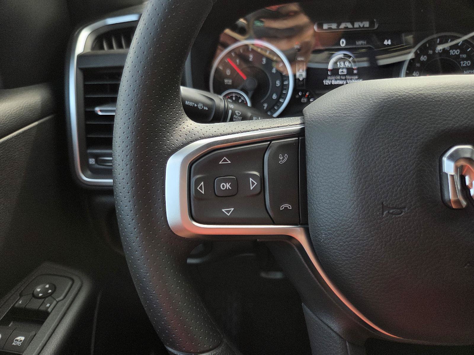 New 2026 RAM 1500 Express AWD/4WD image 19