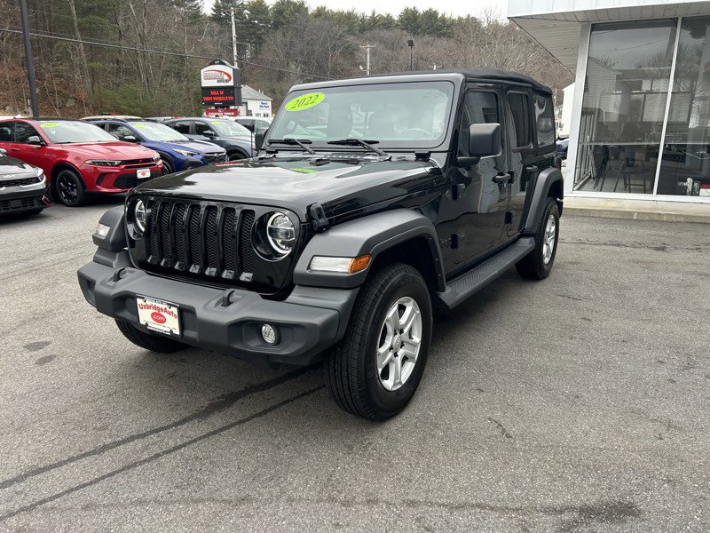 Used 2022 Jeep Wrangler Sport image 4