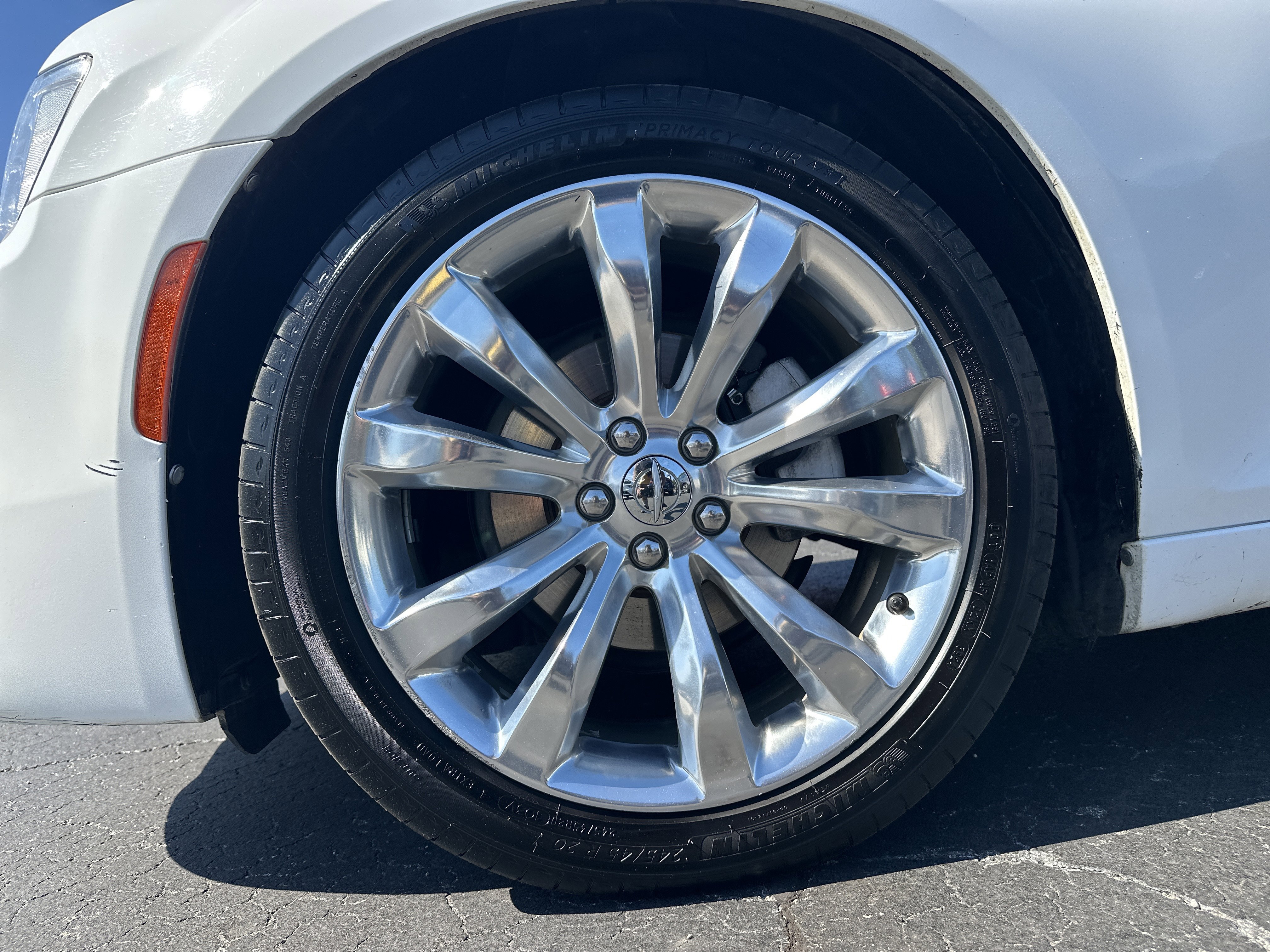 Used 2020 Chrysler 300 Touring L w/ Quick Order Package 2EF RWD image 12