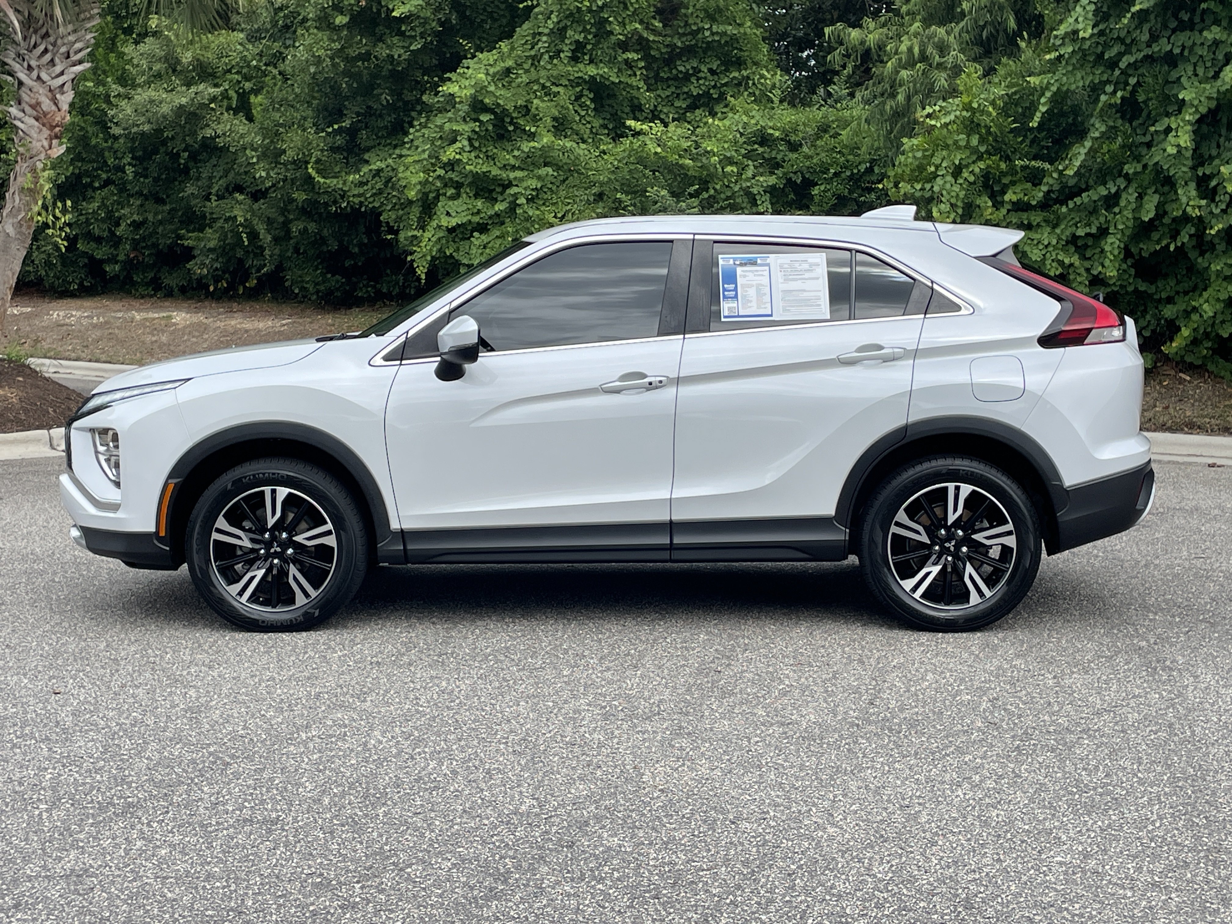 Used 2023 Mitsubishi Eclipse Cross SE AWD/4WD image 6