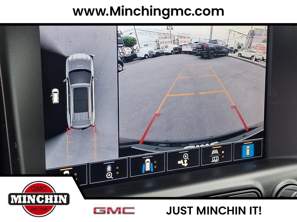 Used 2022 GMC Terrain SLT w/ Tech Package AWD/4WD image 18