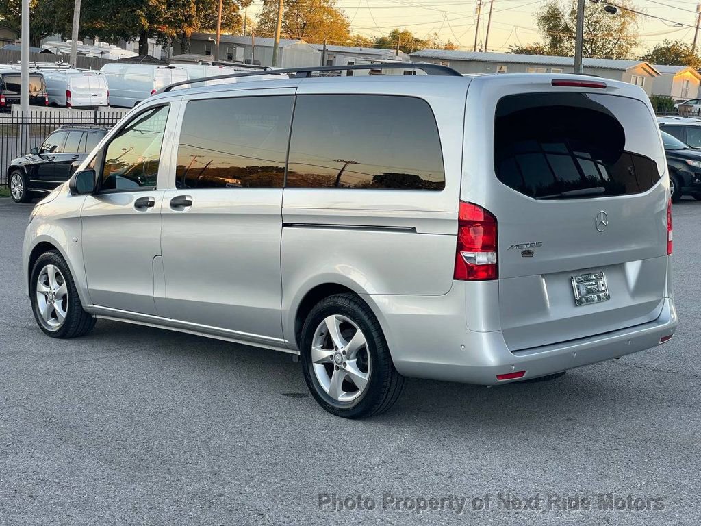 Used 2016 Mercedes-Benz Metris Passenger image 5