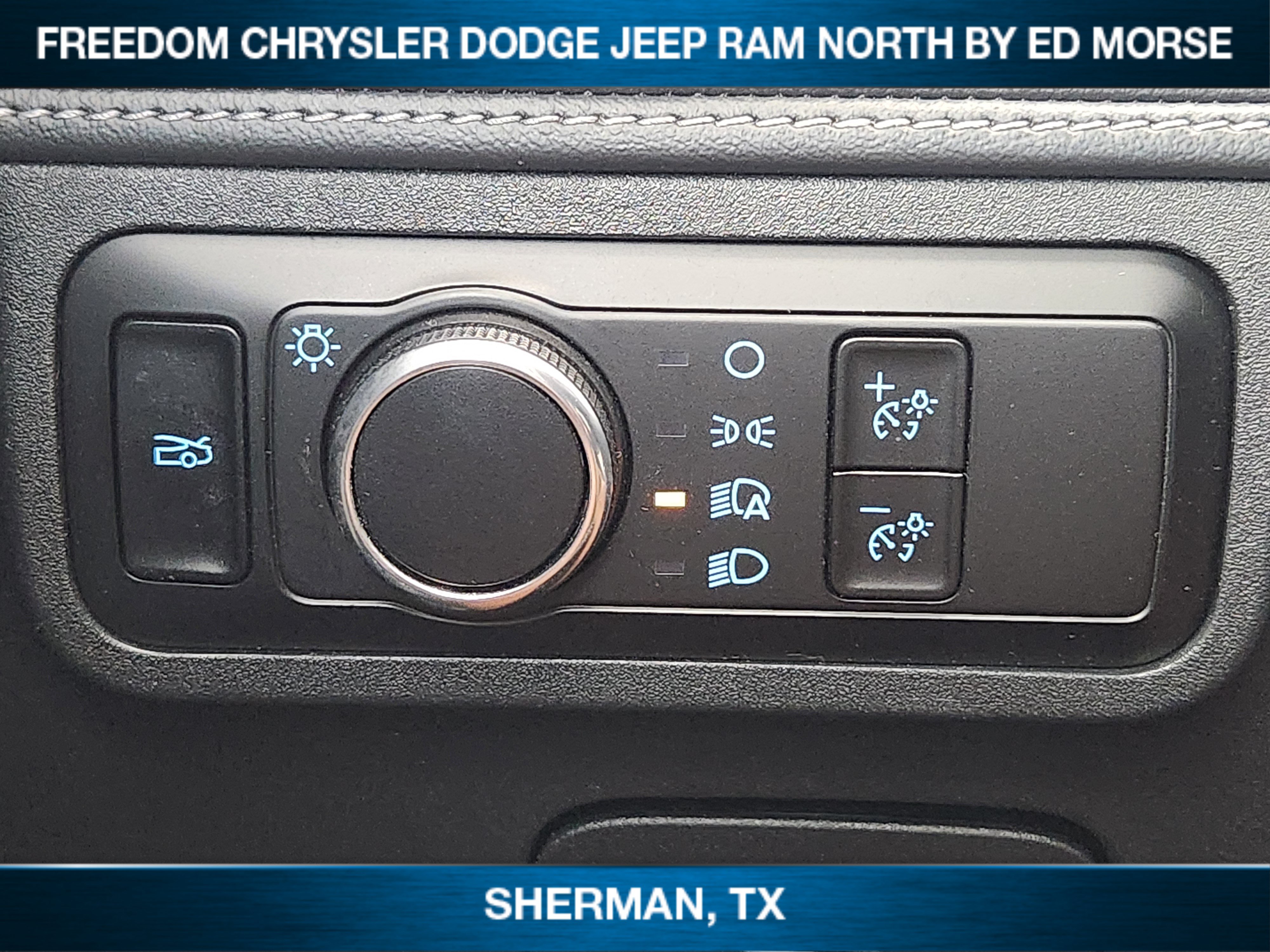 Used 2024 Ford Mustang Premium RWD image 16