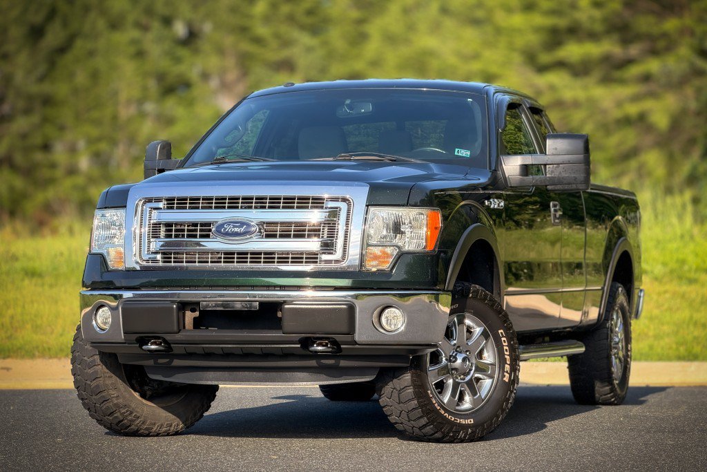 Used 2014 Ford F150 XLT w/ Equipment Group 302A Luxury AWD/4WD image 19