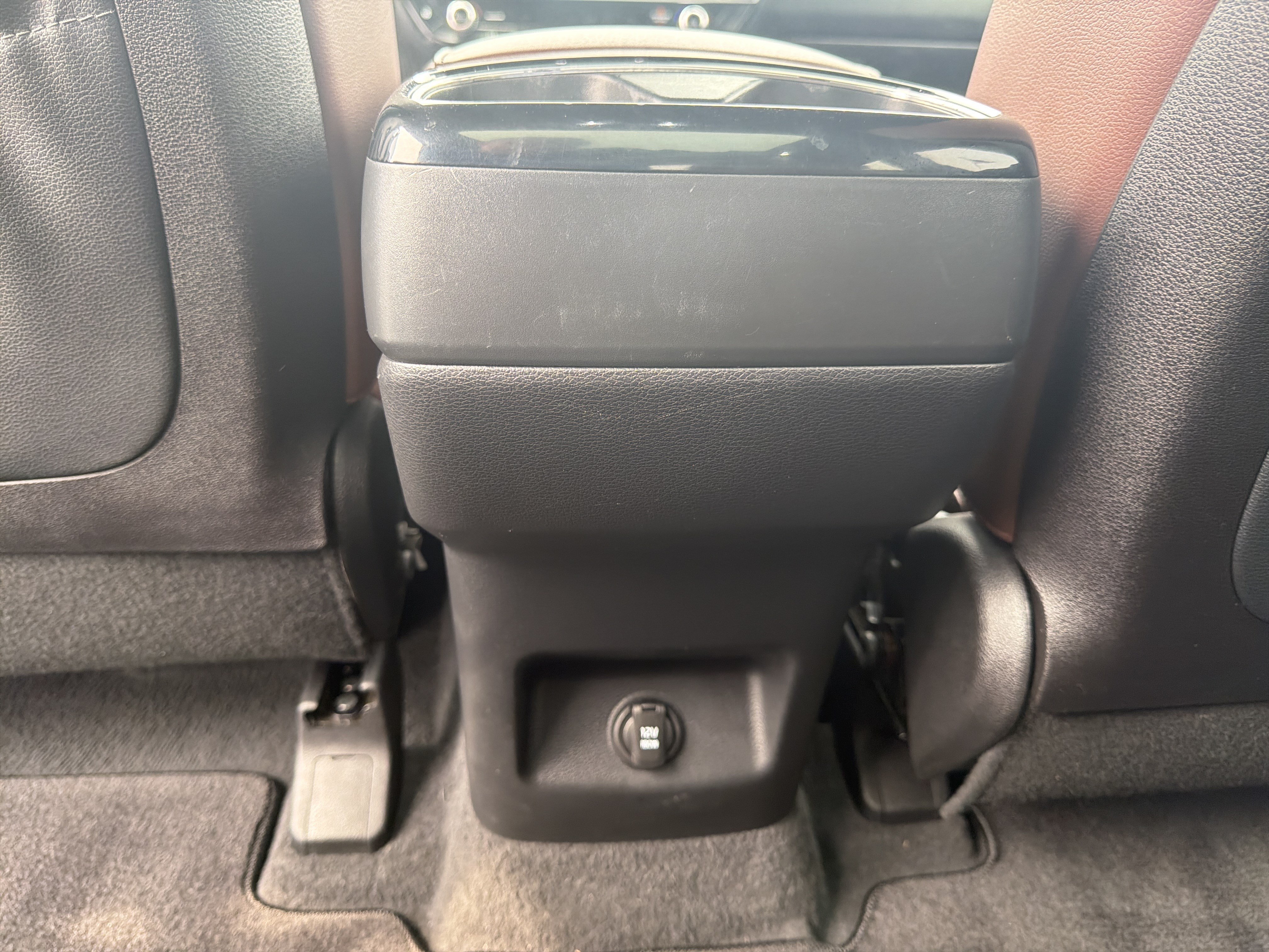 Used 2023 Kia Telluride SX AWD/4WD image 29