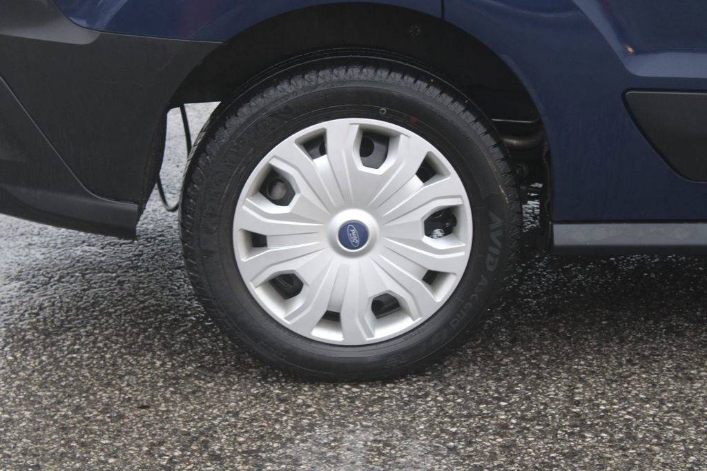 Used 2020 Ford Transit Connect XL image 12