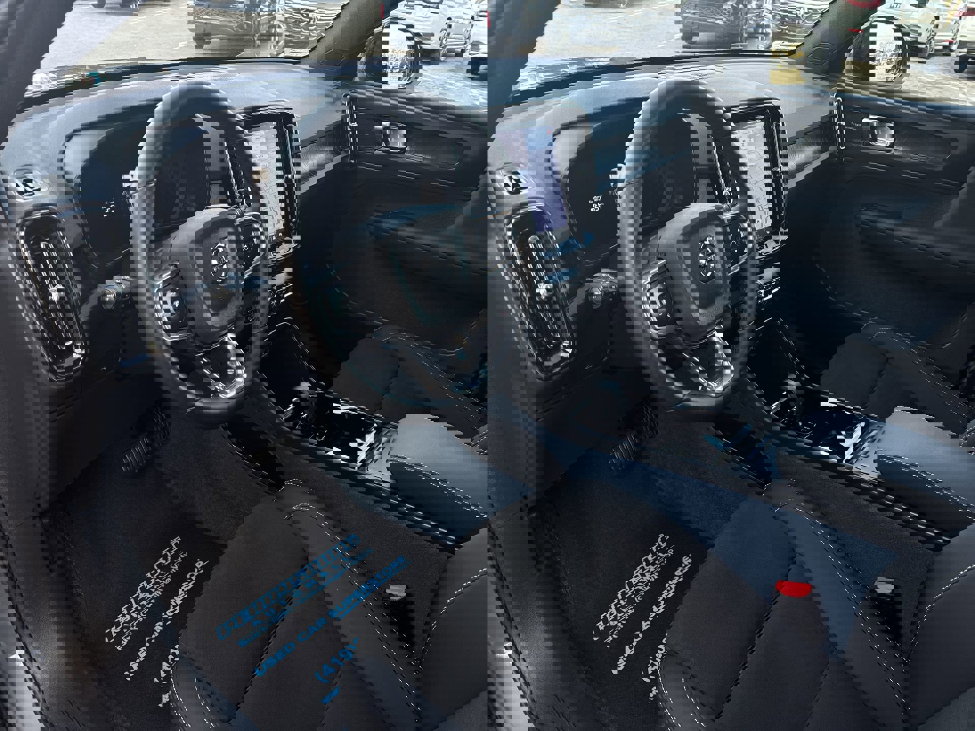 Used 2023 Volvo C40 P8 Recharge Ultimate image 10