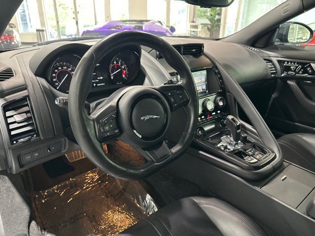 Used 2017 Jaguar F-TYPE S RWD image 3