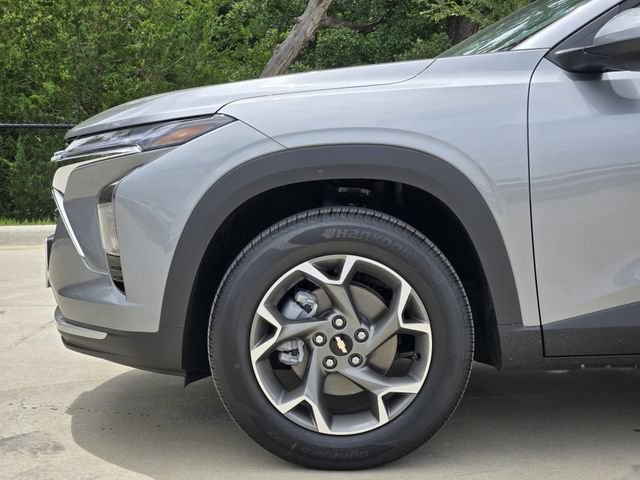 New 2026 Chevrolet Trax LT w/ Driver Confidence Package FWD image 7