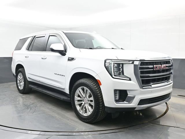 Used 2022 GMC Yukon SLT w/ SLT Premium Package image 2