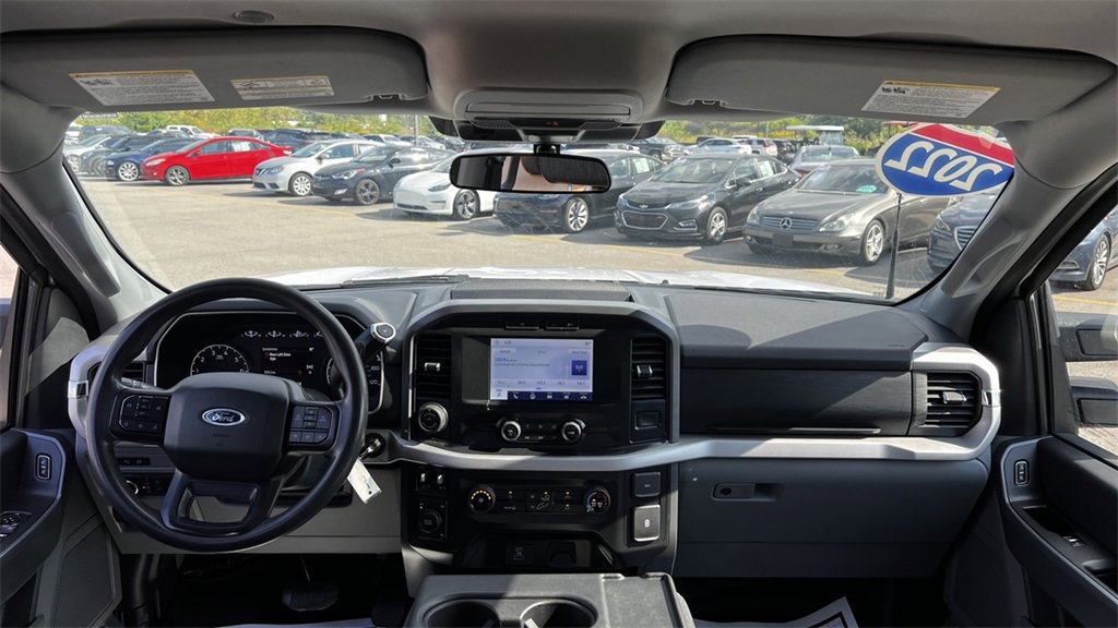 Used 2022 Ford F150 XLT w/ XTR Package image 12