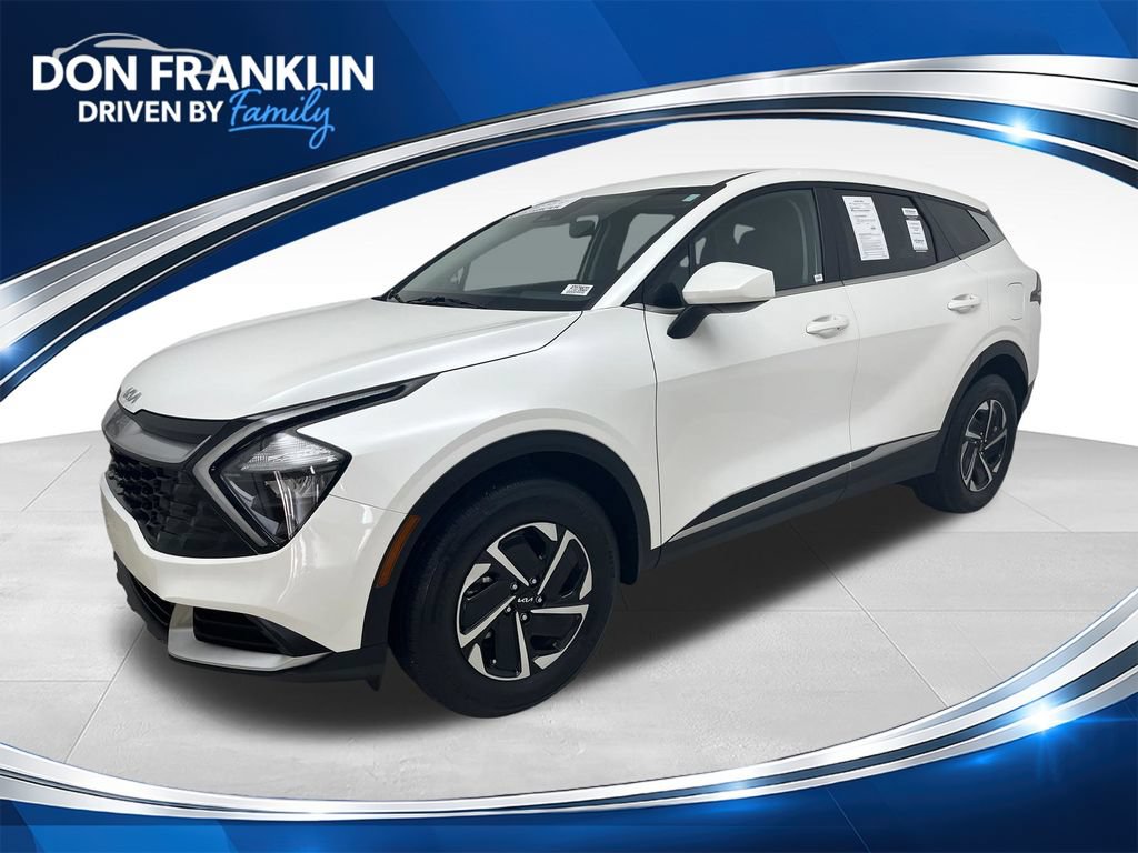 Used 2023 Kia Sportage LX AWD/4WD image 1