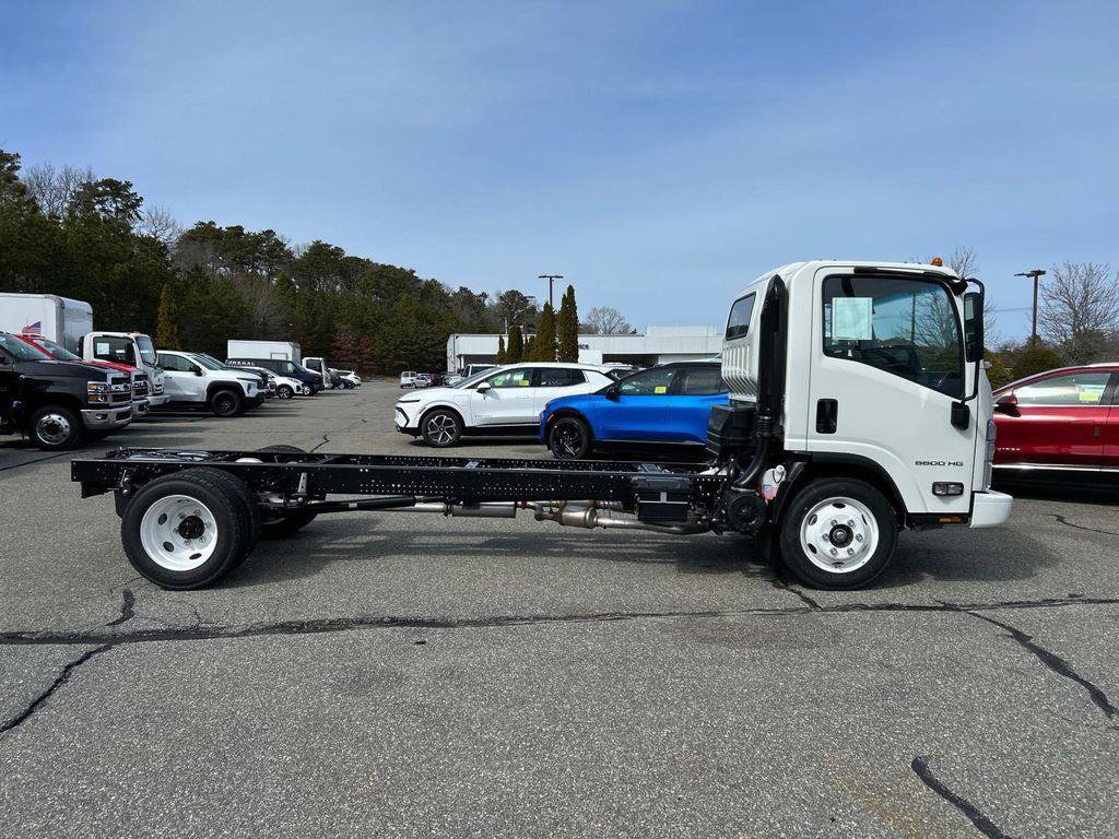 New 2025 Chevrolet Low Cab Forward 5500HG RWD image 2