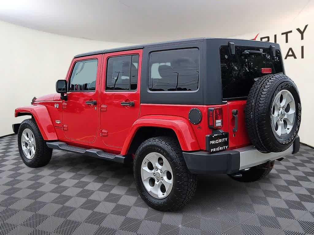 Used 2014 Jeep Wrangler Unlimited Sahara w/ Connectivity Group AWD/4WD image 6