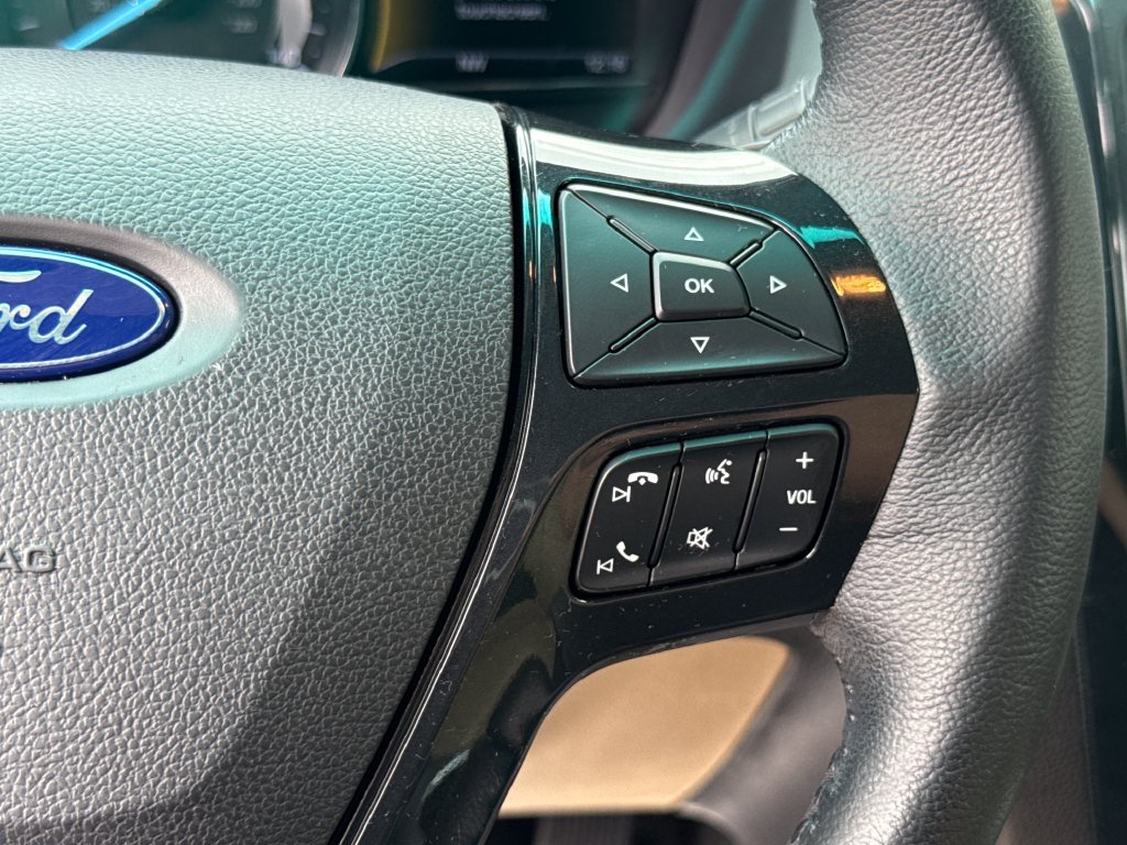Used 2017 Ford Explorer XLT w/ Equipment Group 202A FWD image 17