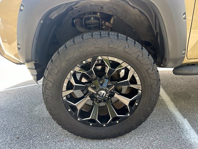 Used 2019 Toyota Tacoma SR5 RWD image 27