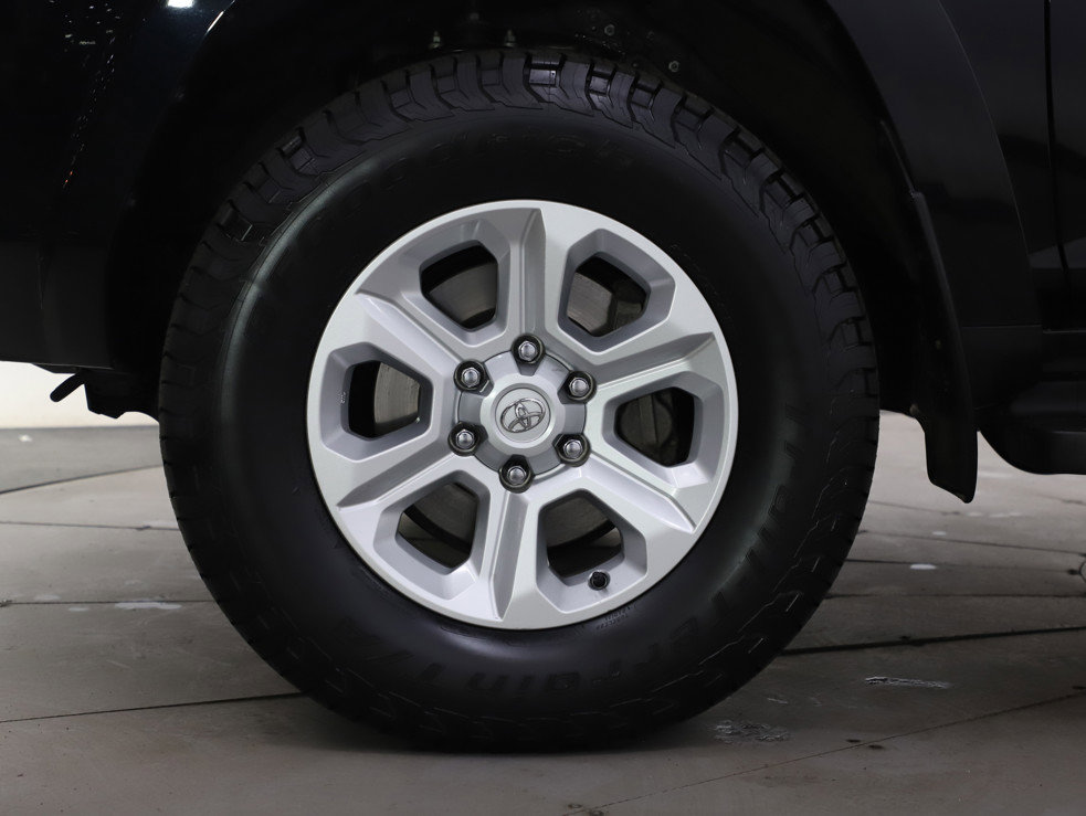 Used 2023 Toyota 4Runner SR5 Premium AWD/4WD image 30
