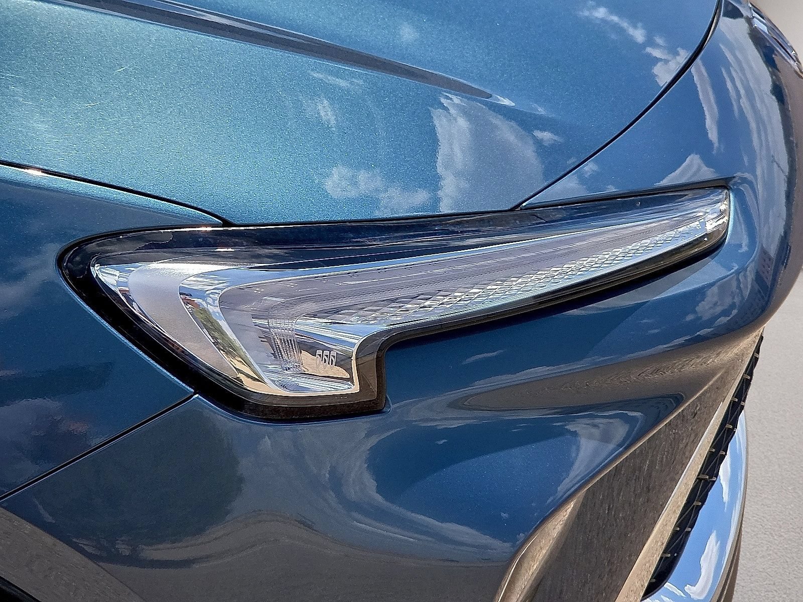 Used 2024 Buick Encore GX Sport Touring FWD image 10