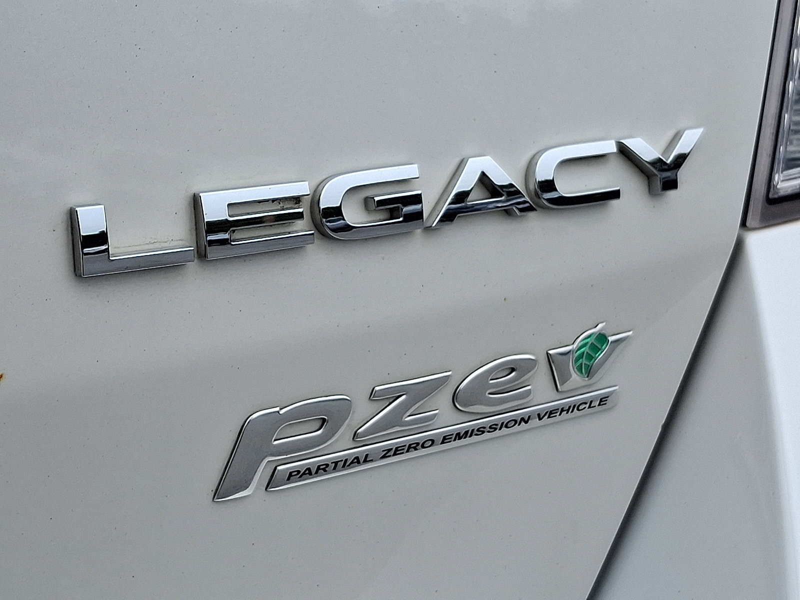 Used 2014 Subaru Legacy 2.5i AWD/4WD image 31