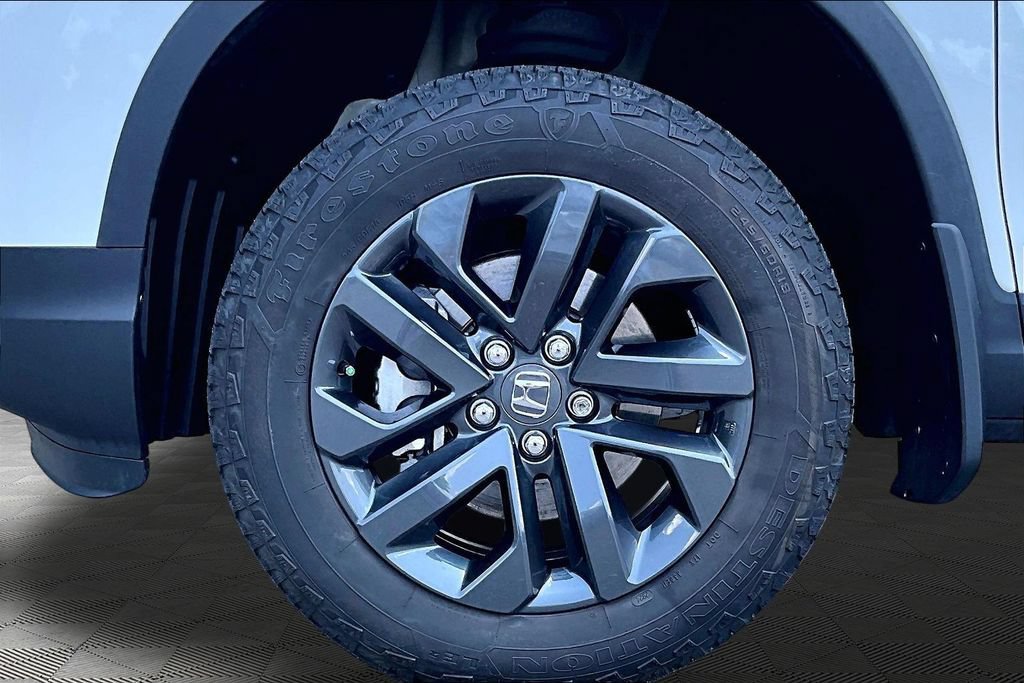 Used 2024 Honda Ridgeline Sport image 23