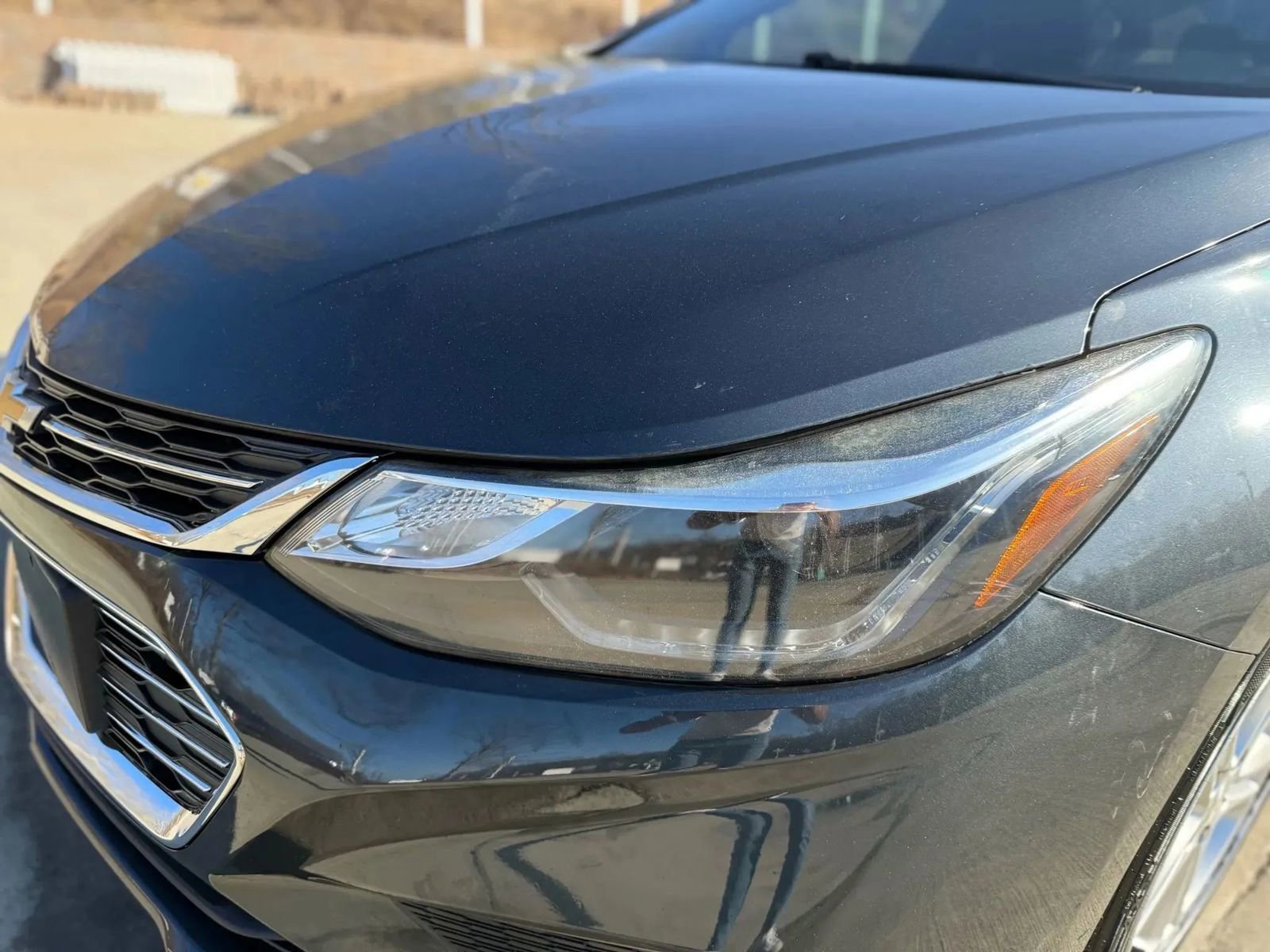 Used 2017 Chevrolet Cruze LT image 4