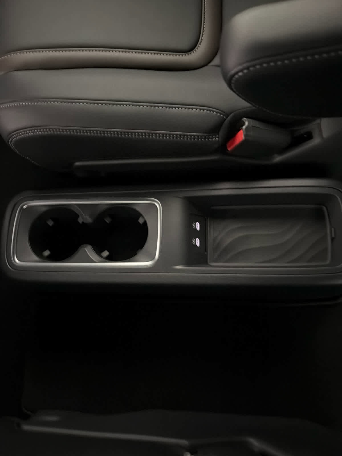 New 2026 Nissan Armada SL w/ Captain's Chari Seat Package image 23