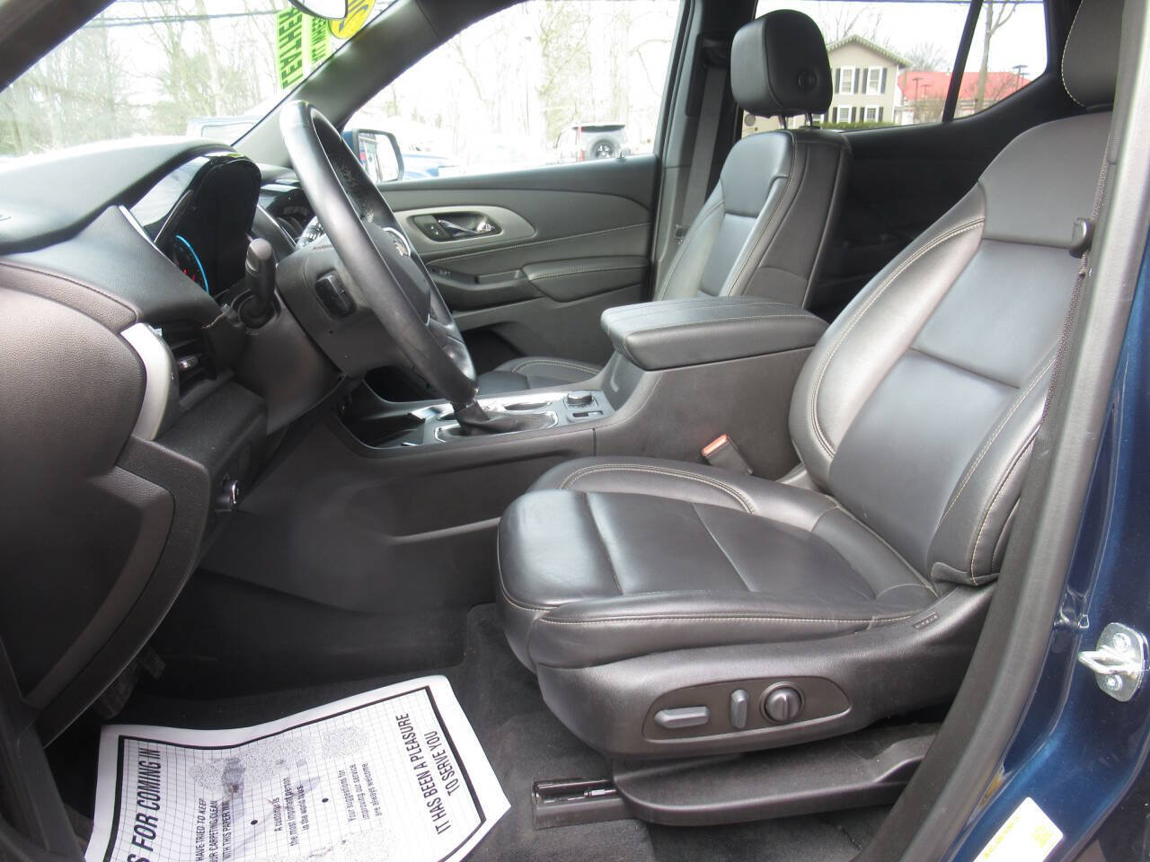 Used 2023 Chevrolet Traverse LT w/ LPO, Floor Liner Package AWD/4WD image 22