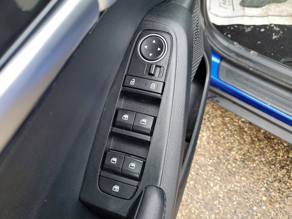 Used 2023 Kia Seltos Nightfall Edition image 22